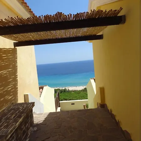 בית נופש Nello's House קוסטה ריי
