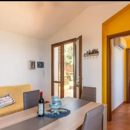 Nello's House